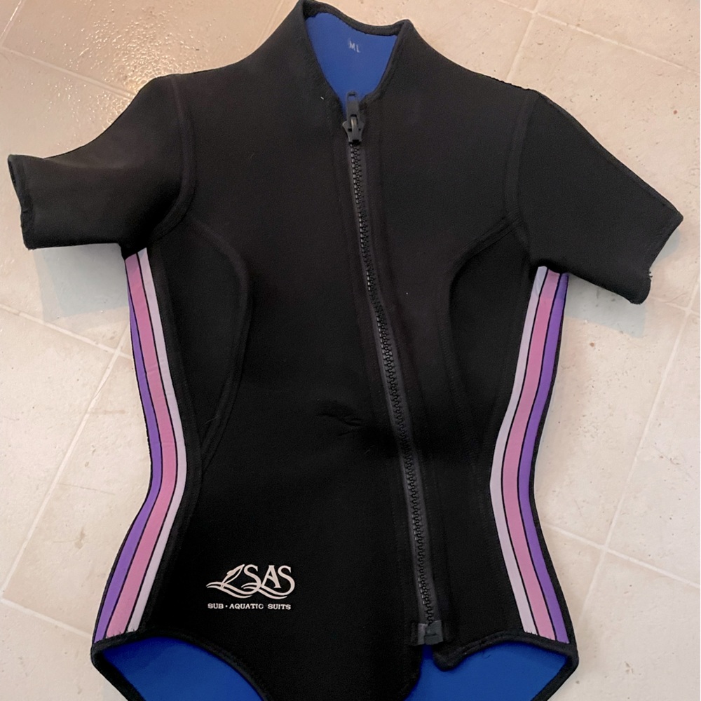 Sub Aquatic Suits shorty spring suit wetsuit, M